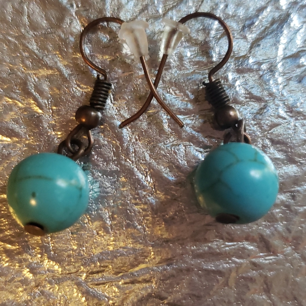 Earrings - Picture 2 of 2